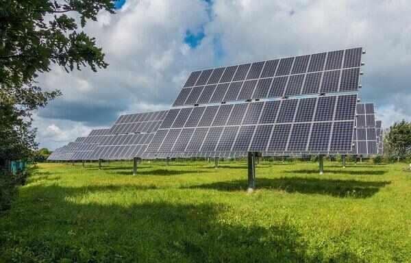 Energiesparen mit Solarenergie: Wirtschaftliche und ökologische Vorteile - SolarLuxEnergy | Dein Onlineshop für Photovoltaik 